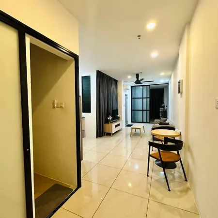 Itcc Manhattan Suites By Aurora Penampang Exterior photo